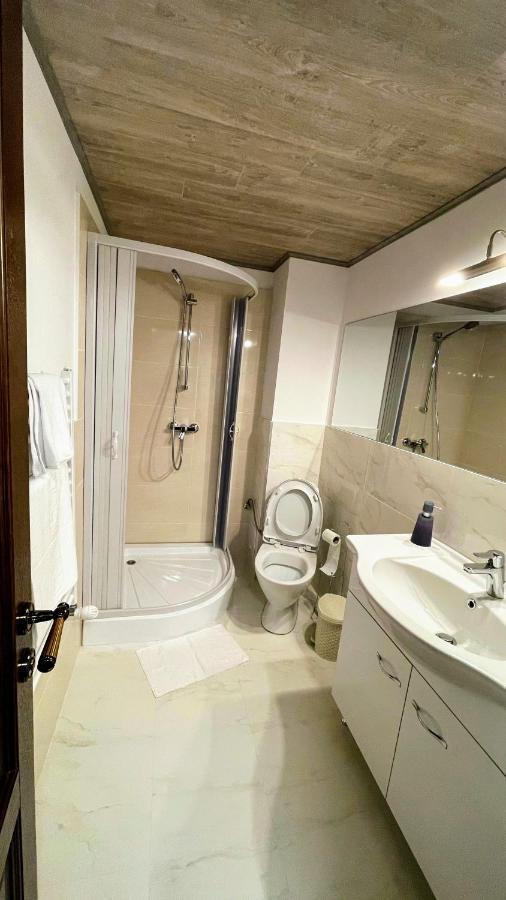 Royal Bucovina Residence Adults Only-Self Check-In Campulung Moldovenesc Ngoại thất bức ảnh