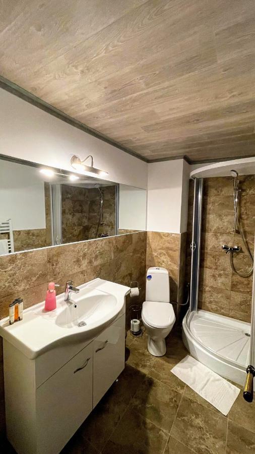 Royal Bucovina Residence Adults Only-Self Check-In Campulung Moldovenesc Ngoại thất bức ảnh