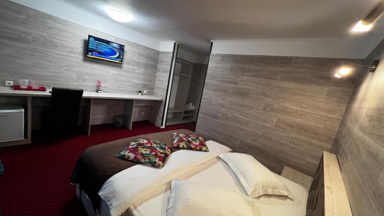 Royal Bucovina Residence Adults Only-Self Check-In Campulung Moldovenesc Ngoại thất bức ảnh