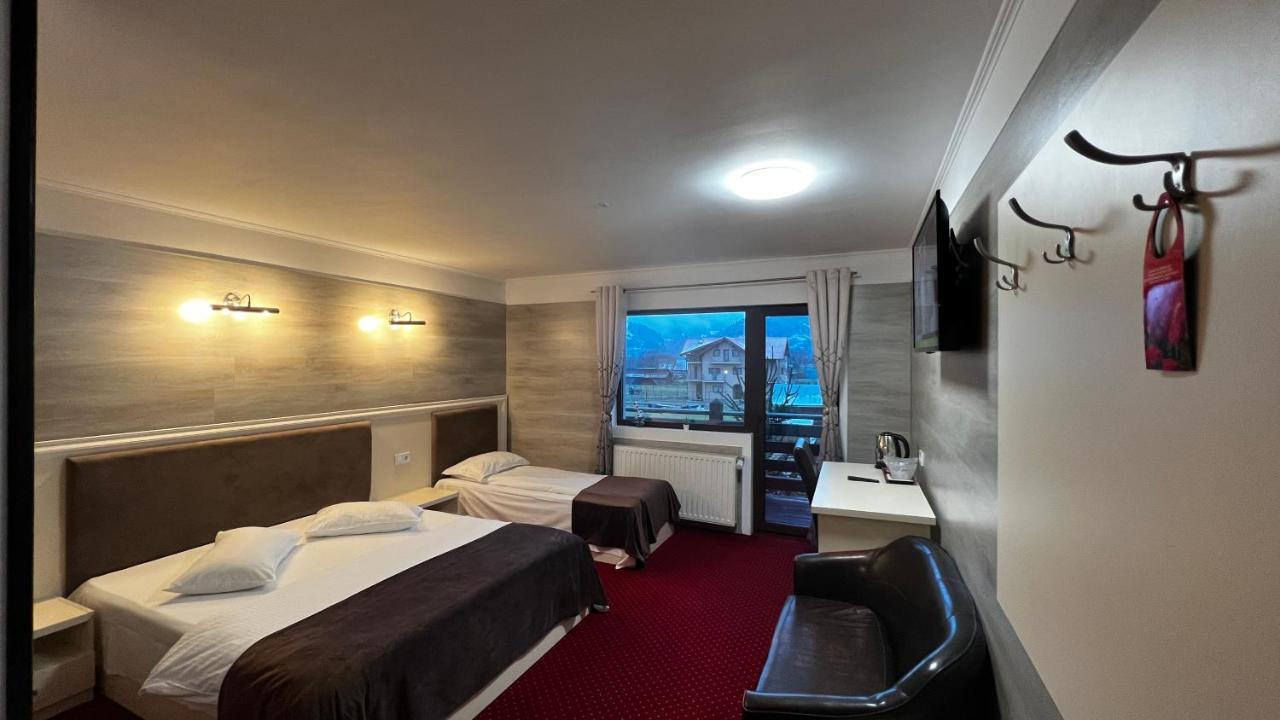Royal Bucovina Residence Adults Only-Self Check-In Campulung Moldovenesc Ngoại thất bức ảnh