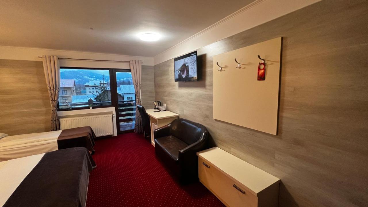 Royal Bucovina Residence Adults Only-Self Check-In Campulung Moldovenesc Ngoại thất bức ảnh