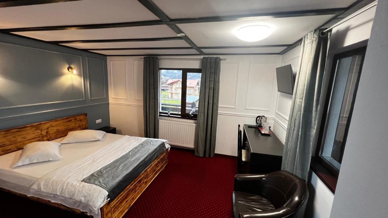 Royal Bucovina Residence Adults Only-Self Check-In Campulung Moldovenesc Ngoại thất bức ảnh