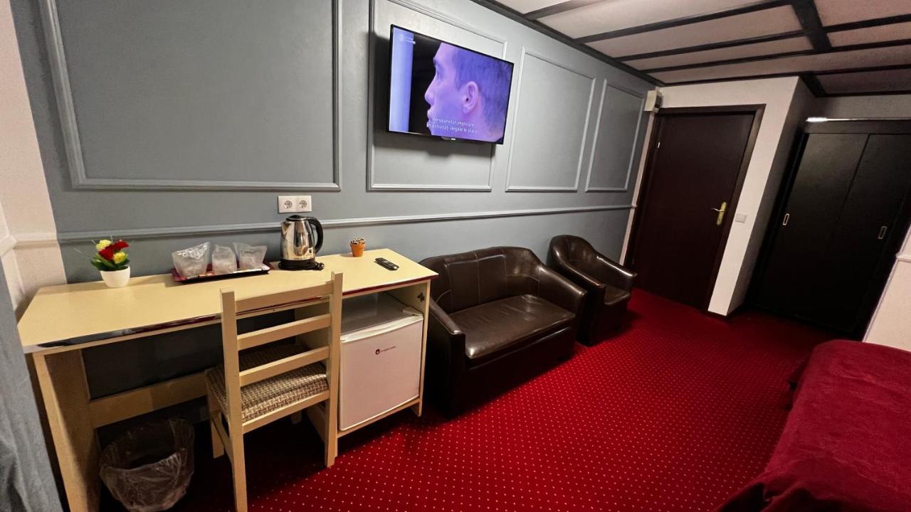 Royal Bucovina Residence Adults Only-Self Check-In Campulung Moldovenesc Ngoại thất bức ảnh